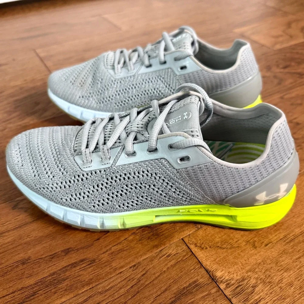 Under Armour HOVR Sonic Bluetooth running Shoe Womens Size 9.5 Grey Neon 3021588